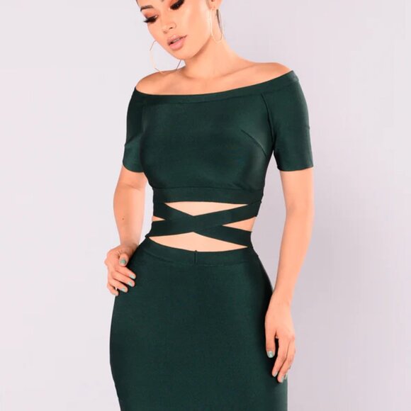 FASHION NOVA 💚 Hunter Green Bandage Dress (Size Large) 👗 - Picture 3 of 5
